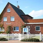 Apartamento Haus Roseneck App.3 Hörnum